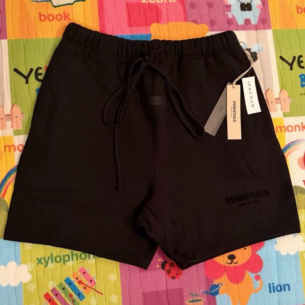 Fear of Gos Essentials Shorts (SS22)